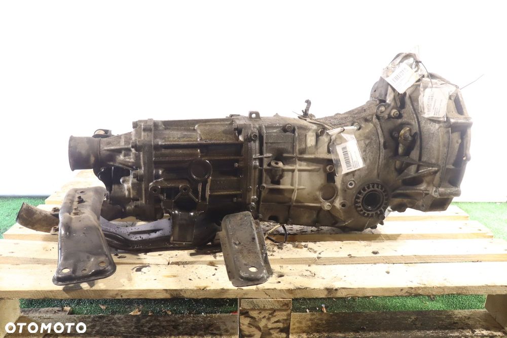 SKRZYNIA BIEGÓW 5 BIEGOWA LEGACY IV LIFT 2.0D - 2