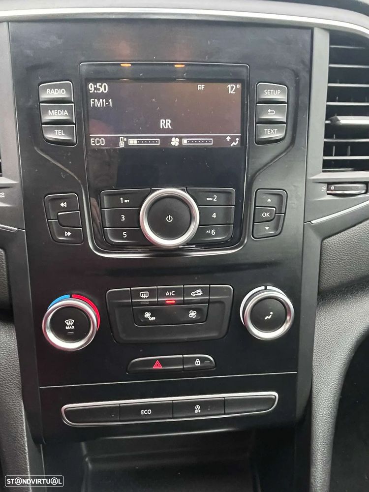 Renault Mégane 1.5 Blue dCi Zen - 14