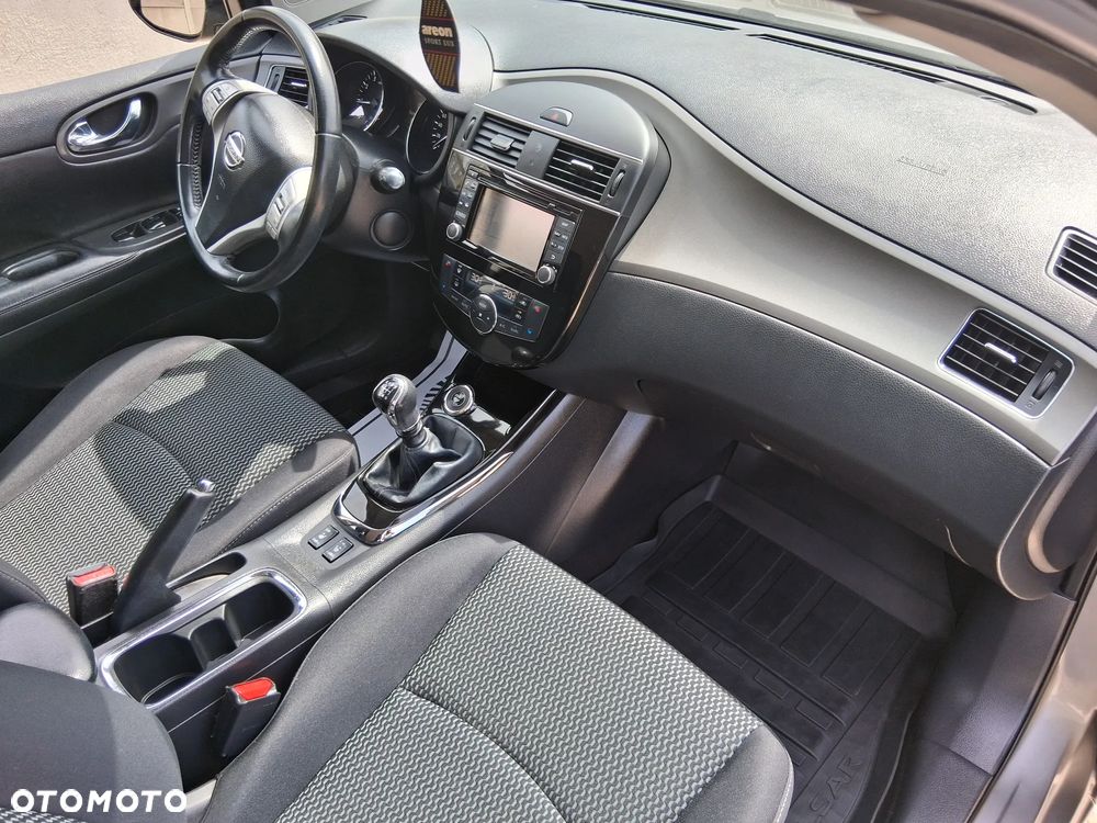 Nissan Pulsar - 10