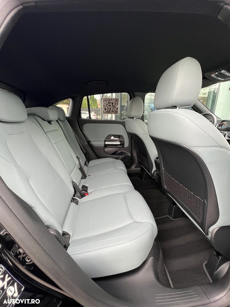 Mercedes-Benz GLA - 8