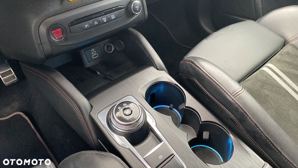 Ford Focus 2.3 EcoBoost ST X - 19