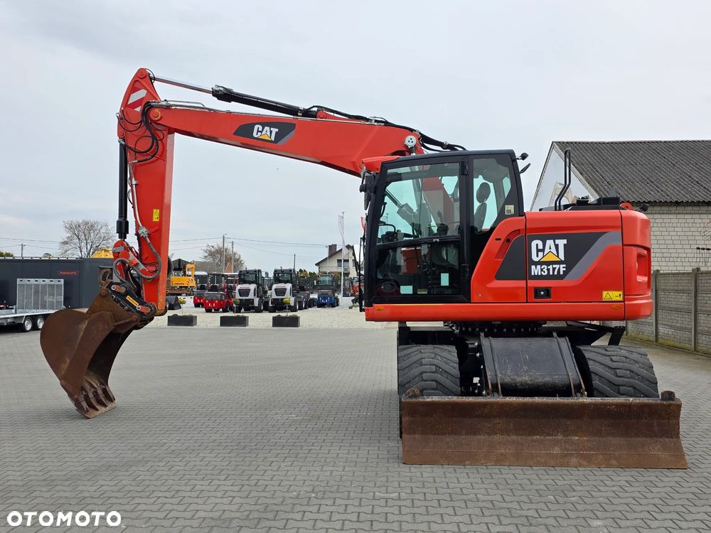 Caterpillar M317F, 2019 ROK, 5600 MTH, OIL QUICK - 12