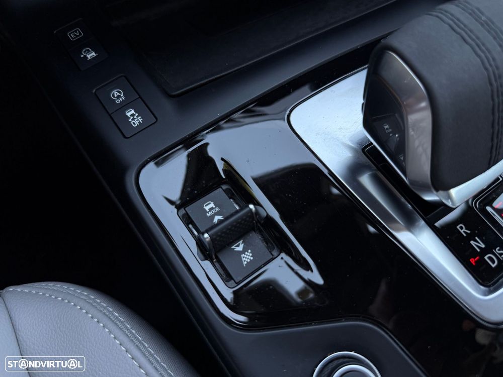 Jaguar E-Pace 1.5 P300e R-Dynamic HSE AWD Aut. - 58