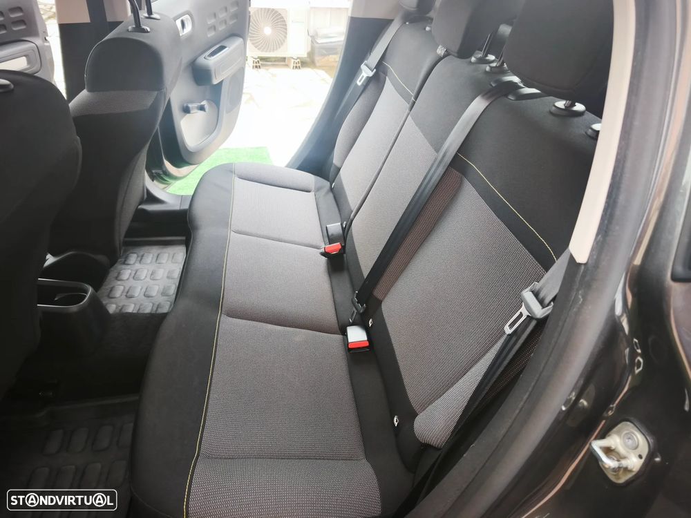 Citroën C3 1.2 PureTech Shine - 25