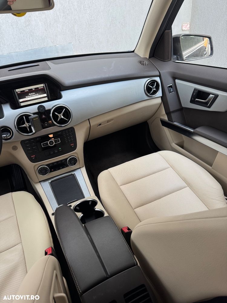 Mercedes-Benz GLK - 10