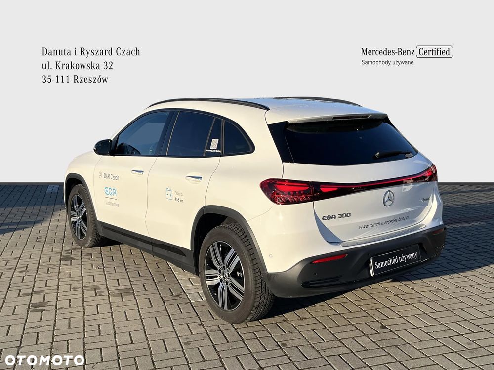 Mercedes-Benz EQA - 3