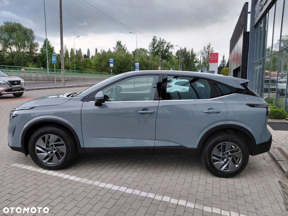 Nissan Qashqai - 4