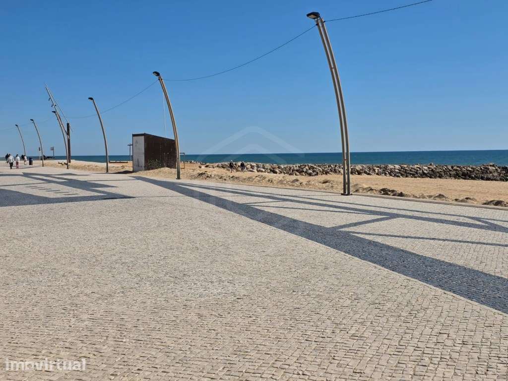 Apartamento T1+1 renovado, a 50 metros da praia de Quarteira, Algarve - Grande imagem: 2/30