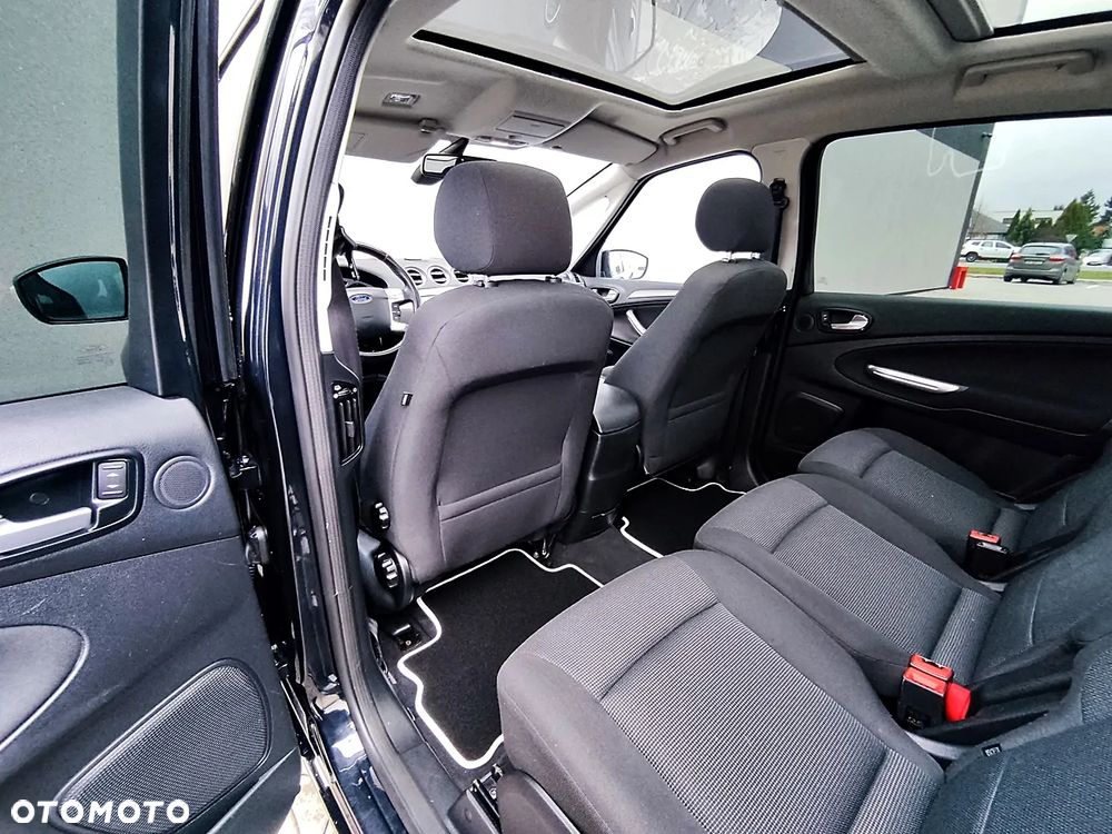 Ford S-Max 2.0 FF Titanium - 16