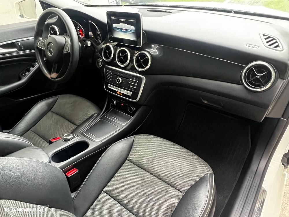 Mercedes-Benz CLA 180 d Shooting Brake Aut. - 14