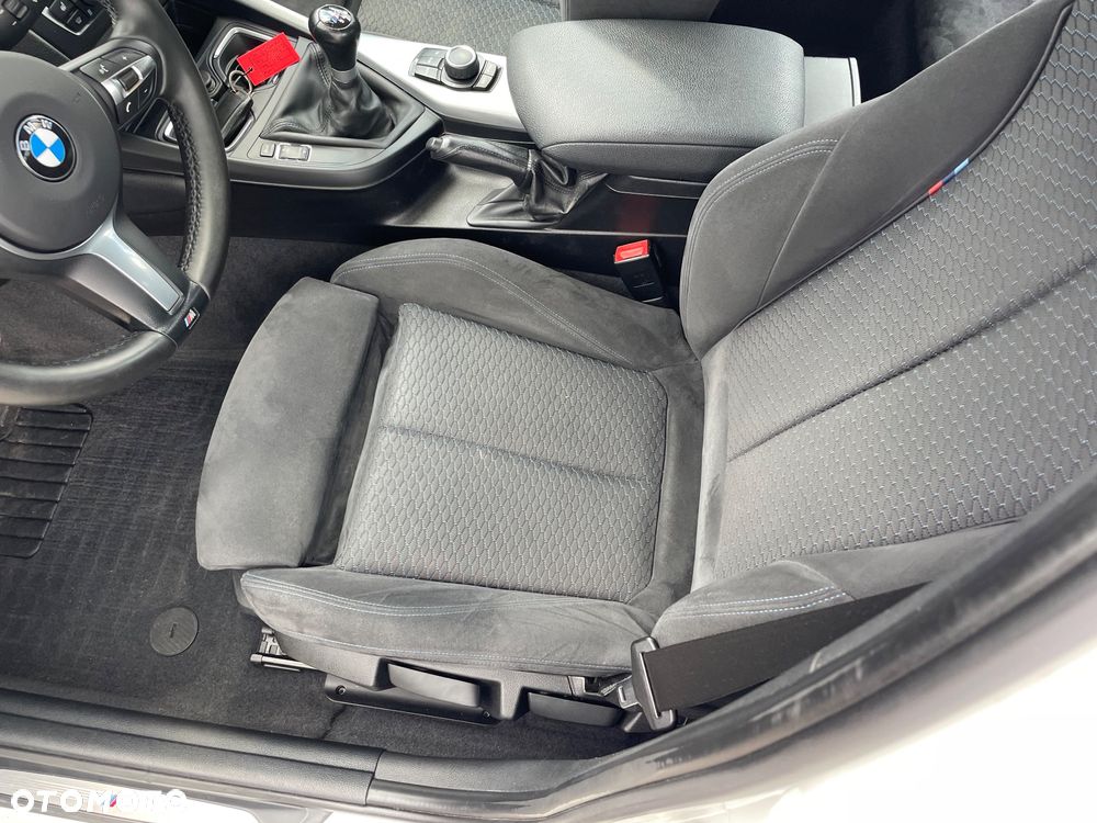 BMW Seria 1 118i M Sport - 15