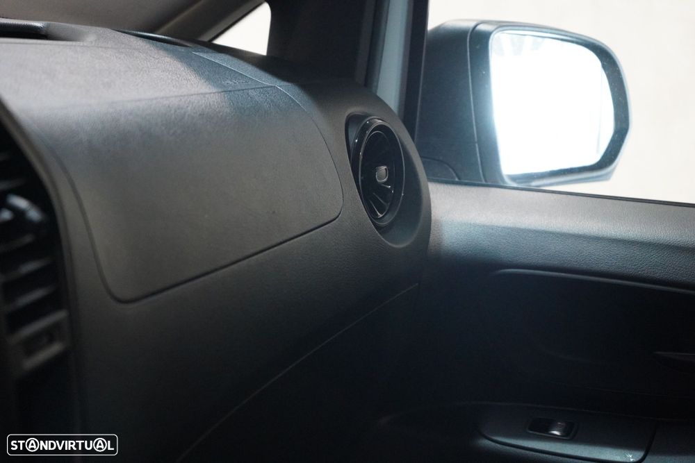 Mercedes-Benz eVito Tourer 90 kWh Longo - 33