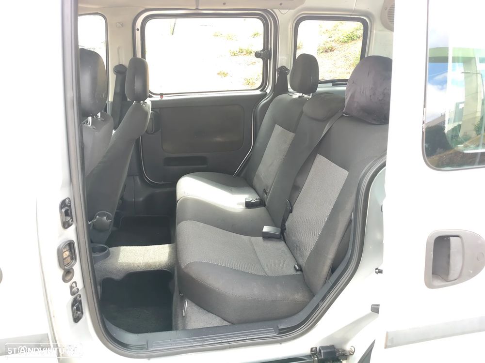 Opel Combo 1.3 CDTi - 11