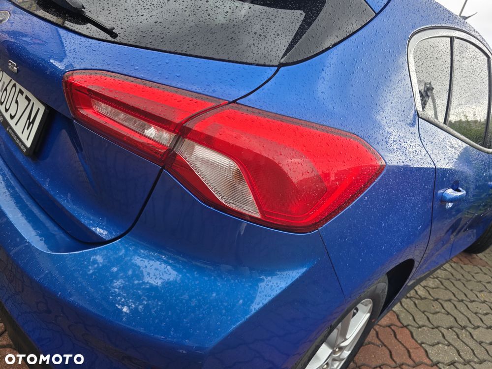 Ford Focus 1.5 EcoBoost STart-Stopp-System TITANIUM - 25