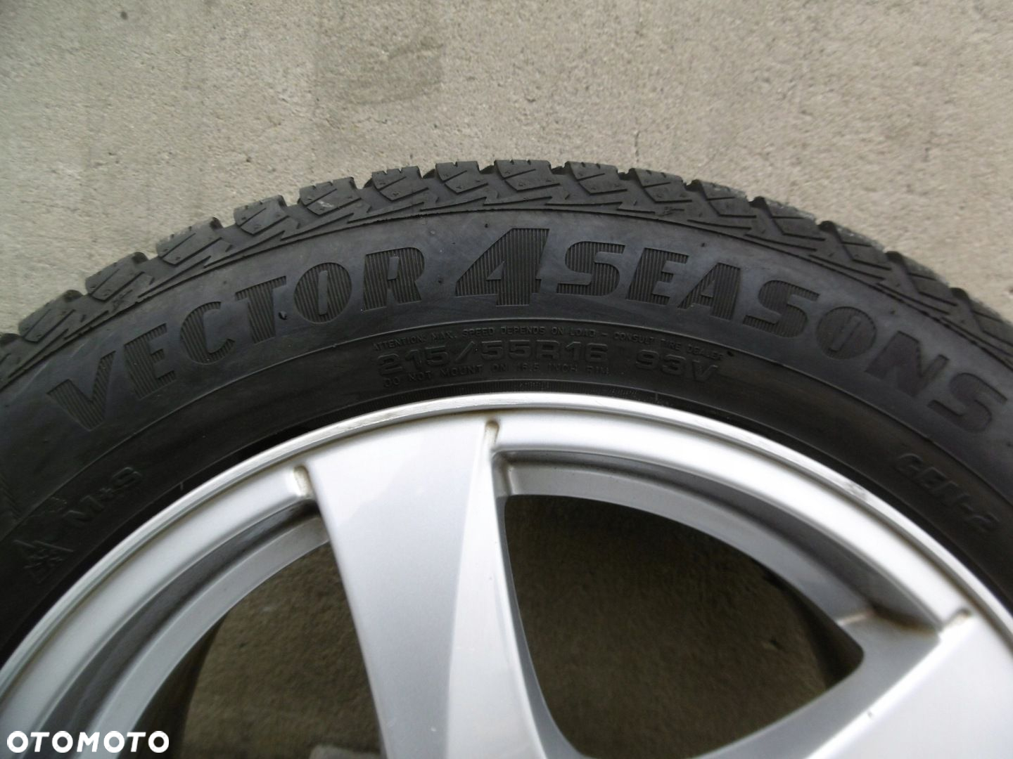 VOLVO S60, V70, XC70 7Jx16 ET50 5x108 - felga - 2