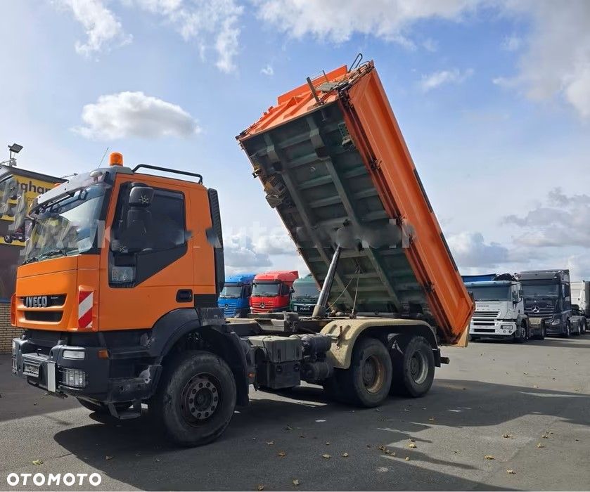 Iveco Trakker AD 360 – Trójstronny Wywrotka Meiller – 6x4 –  Euro 5 - 279.067 km - 11