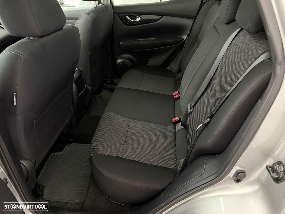 Nissan Qashqai 1.5 dCi DPF 360 - 27