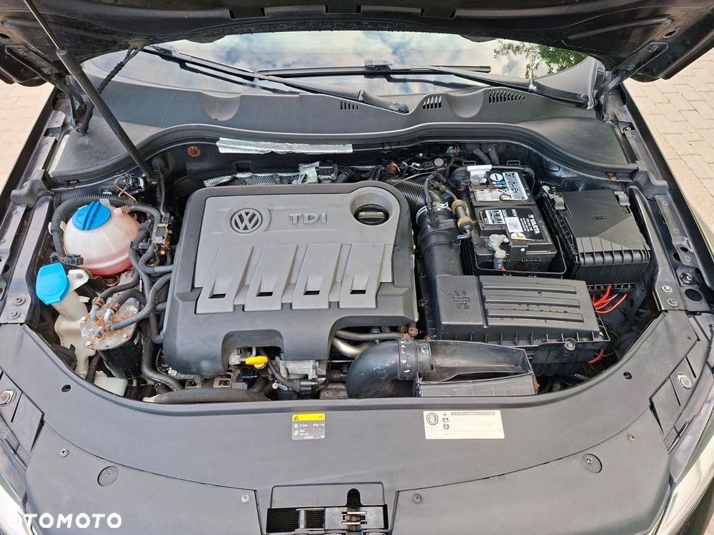 Volkswagen Passat - 7