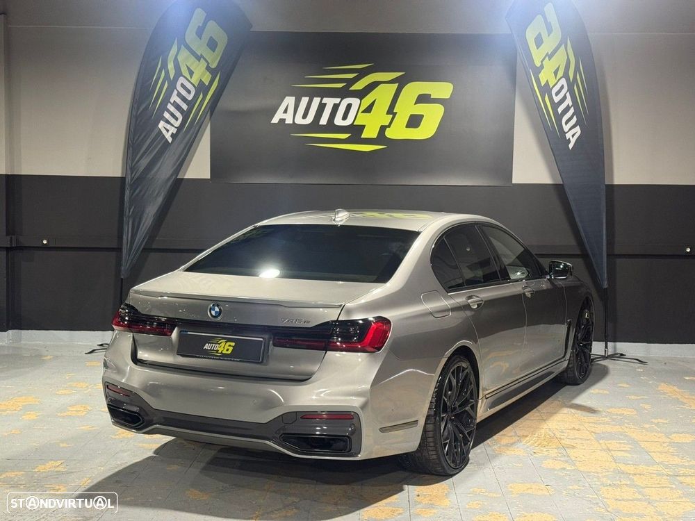 BMW 745 e iPerformance Pack M Auto - 3
