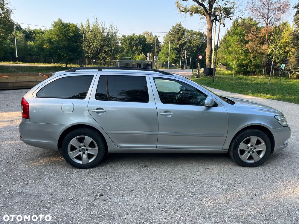 Skoda Octavia 2.0 TDI DPF Elegance - 15