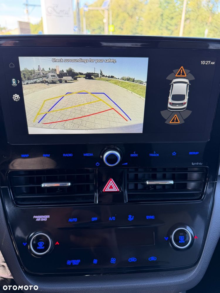 Hyundai IONIQ 1.6 GDI Premium - 22