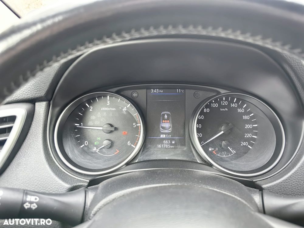 Nissan Qashqai 1.7D 150CP ALL MODE 4X4-I Acenta - 3