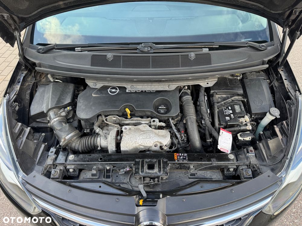 Opel Zafira 2.0 D Start/Stop Active - 33