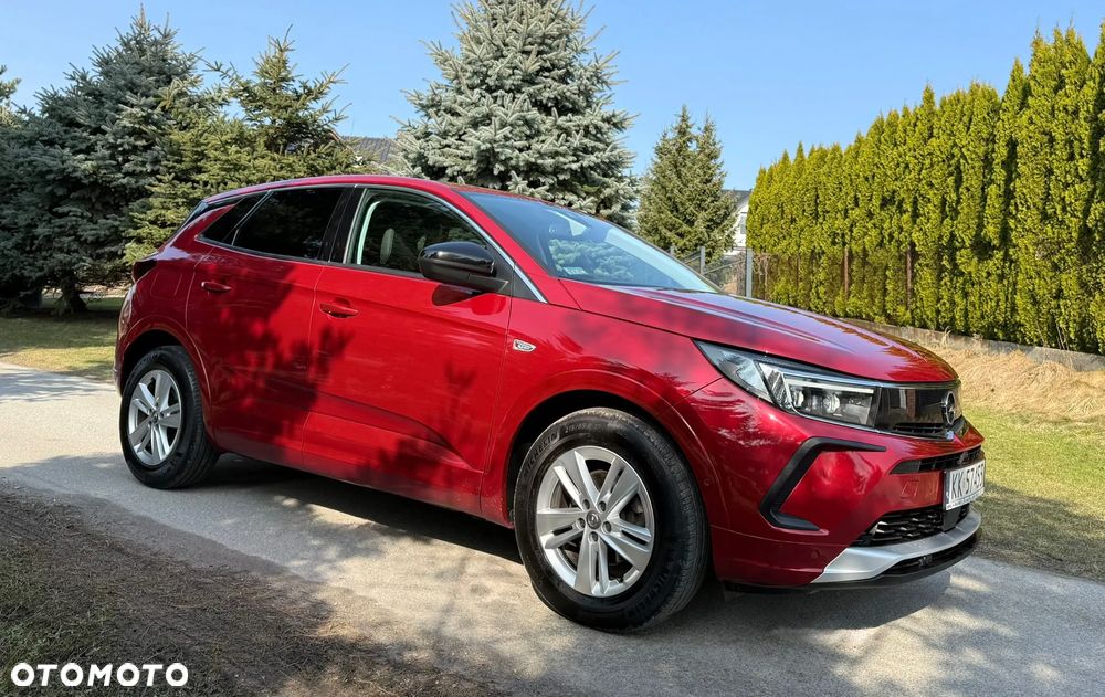 Opel Grandland X 1.2 T GPF Design&Tech S&S - 5