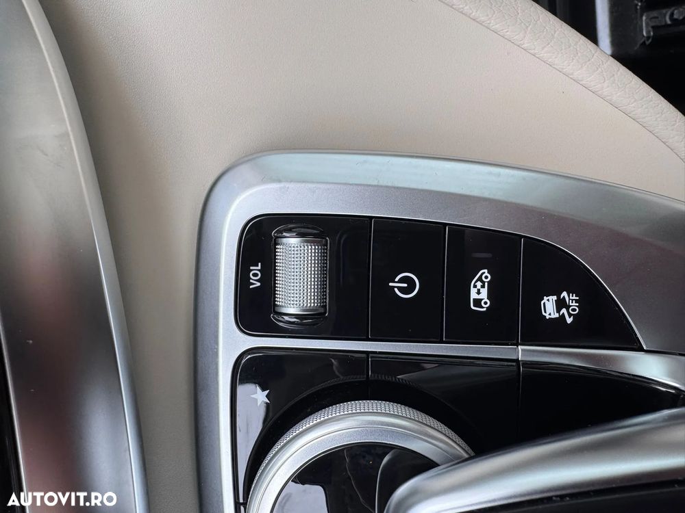 Mercedes-Benz V 300 d Extralung Avantgarde - 27