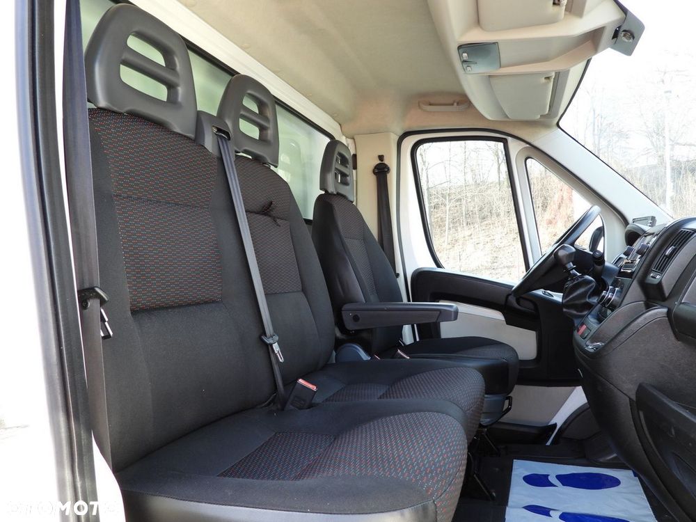 Citroën JUMPER KONTENER WINDA 8 PALET TEMPOMAT KLIMATYZACJA  165KM - 36