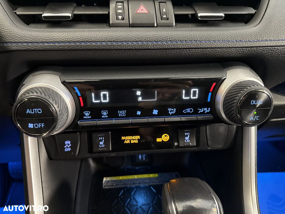 Toyota RAV4 - 19