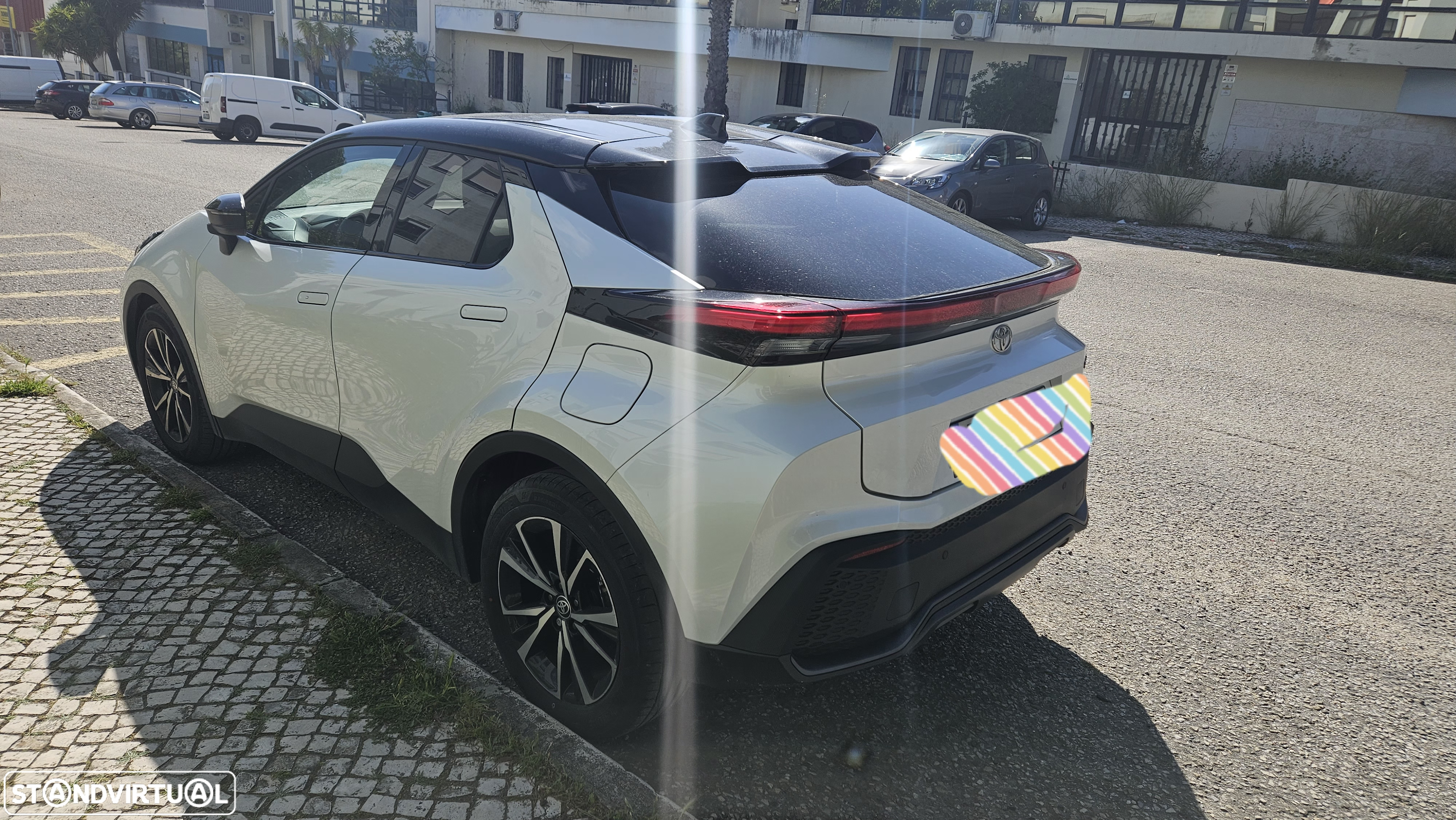 Toyota C-HR 1.8 Hybrid Square Collection - 18