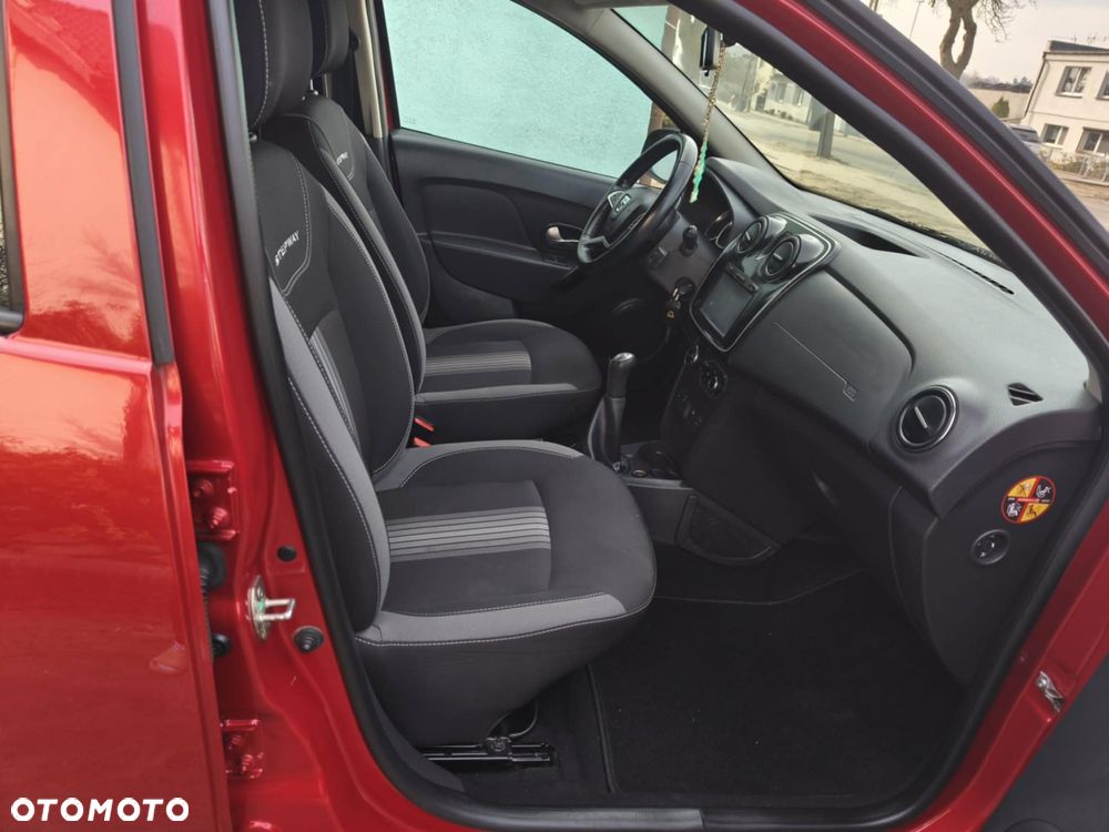 Dacia Sandero Stepway ver-1-0-sce-open - 10