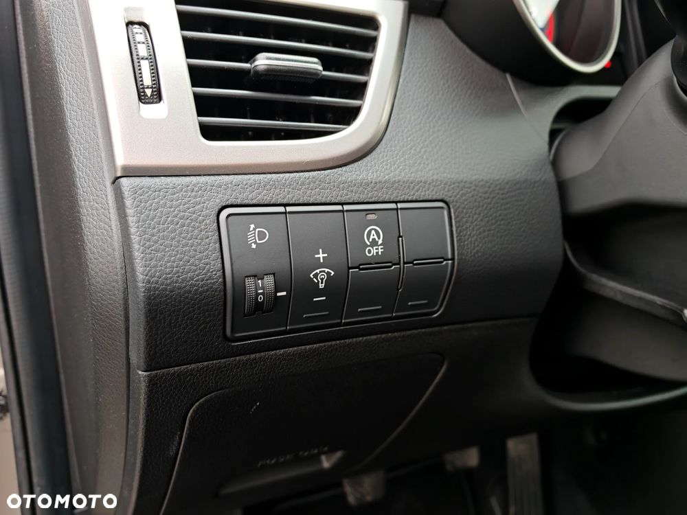 Hyundai i30 1.4 Trend - 25