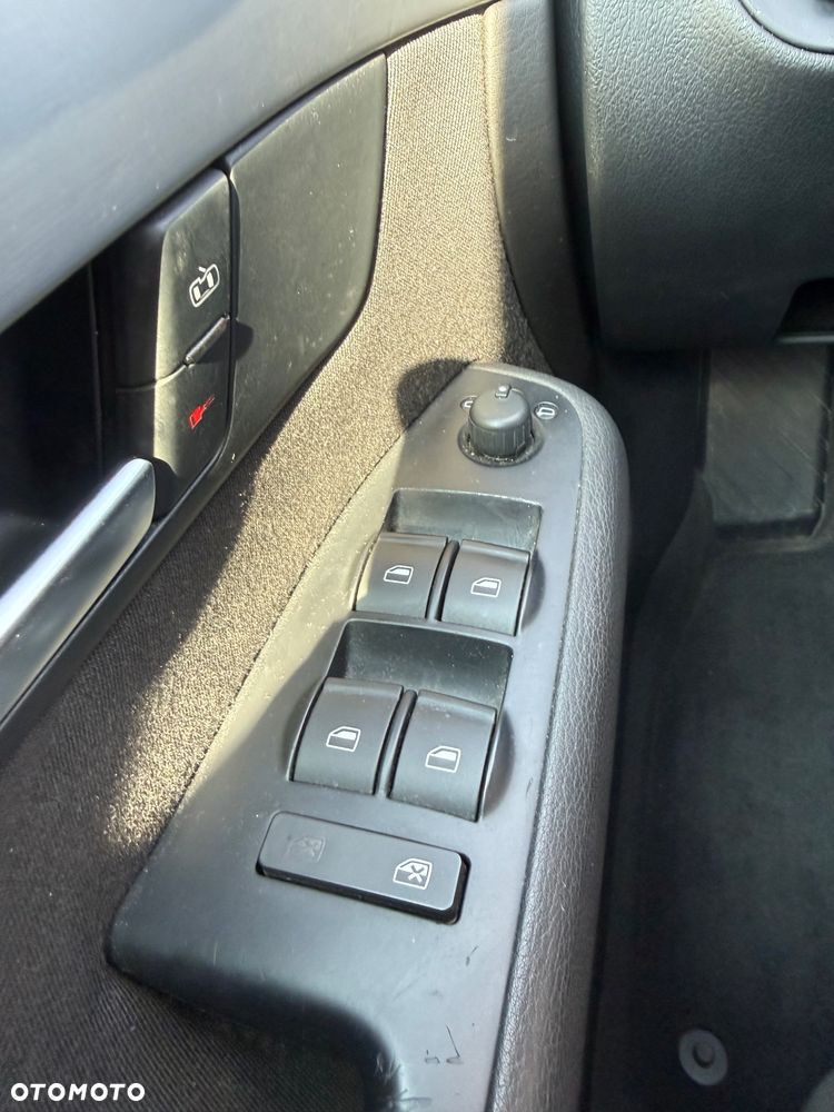 Audi A4 Avant 1.6 - 12