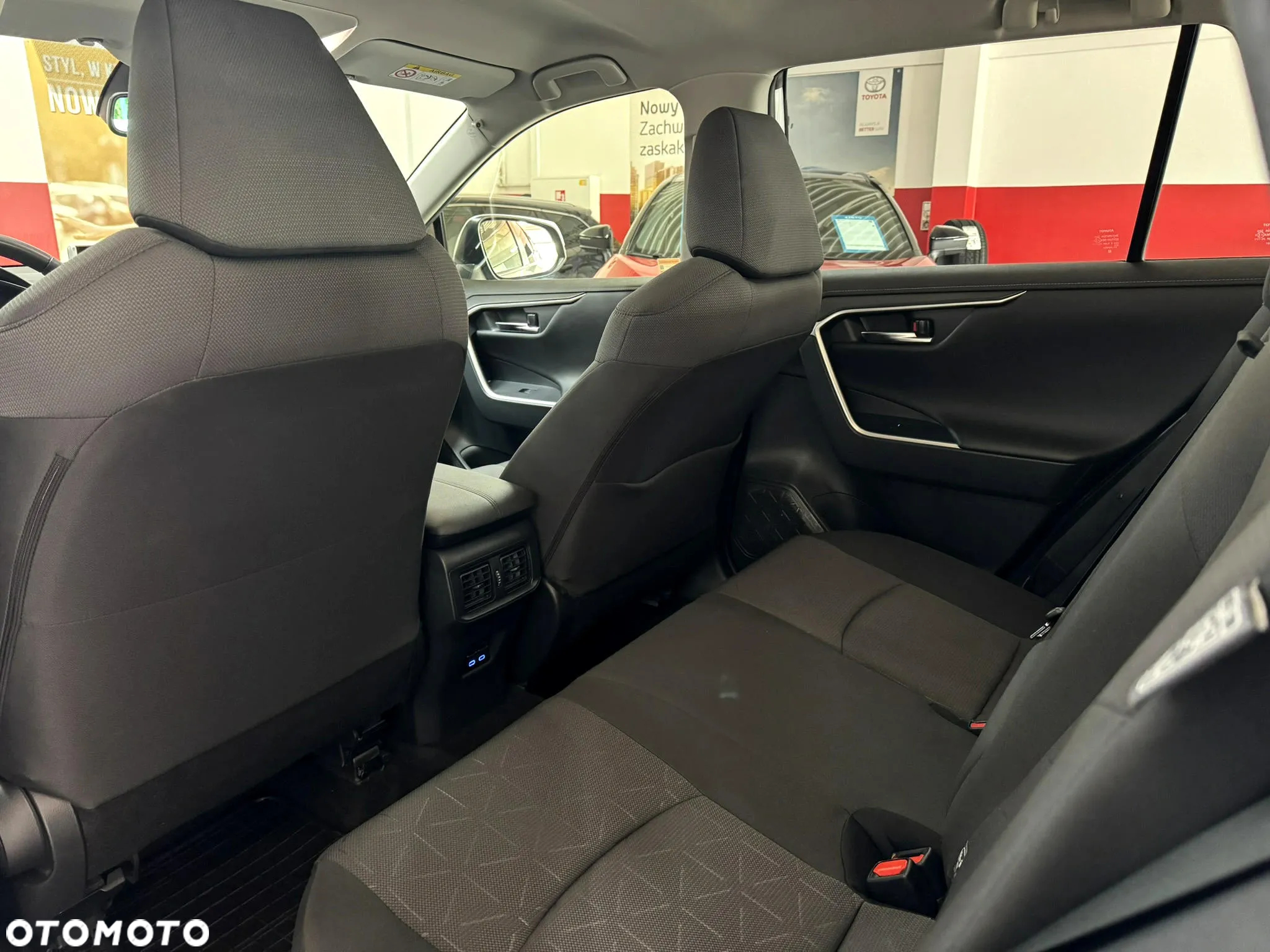 Toyota RAV4 2.5 Hybrid Comfort 4x2 - 15