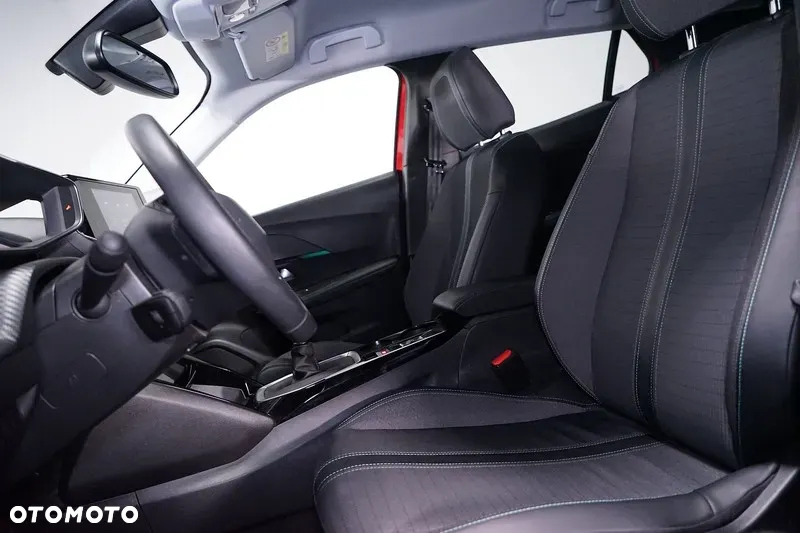 Peugeot 2008 PureTech 130 Allure - 9