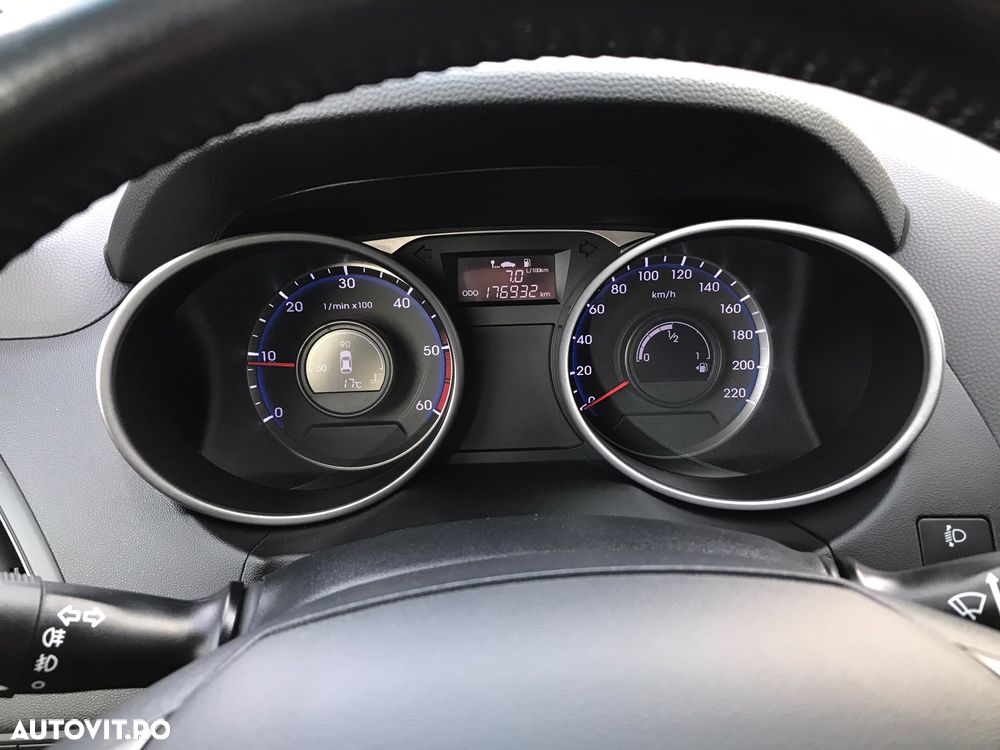 Hyundai ix35 - 8
