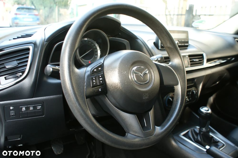 Mazda 3 - 4