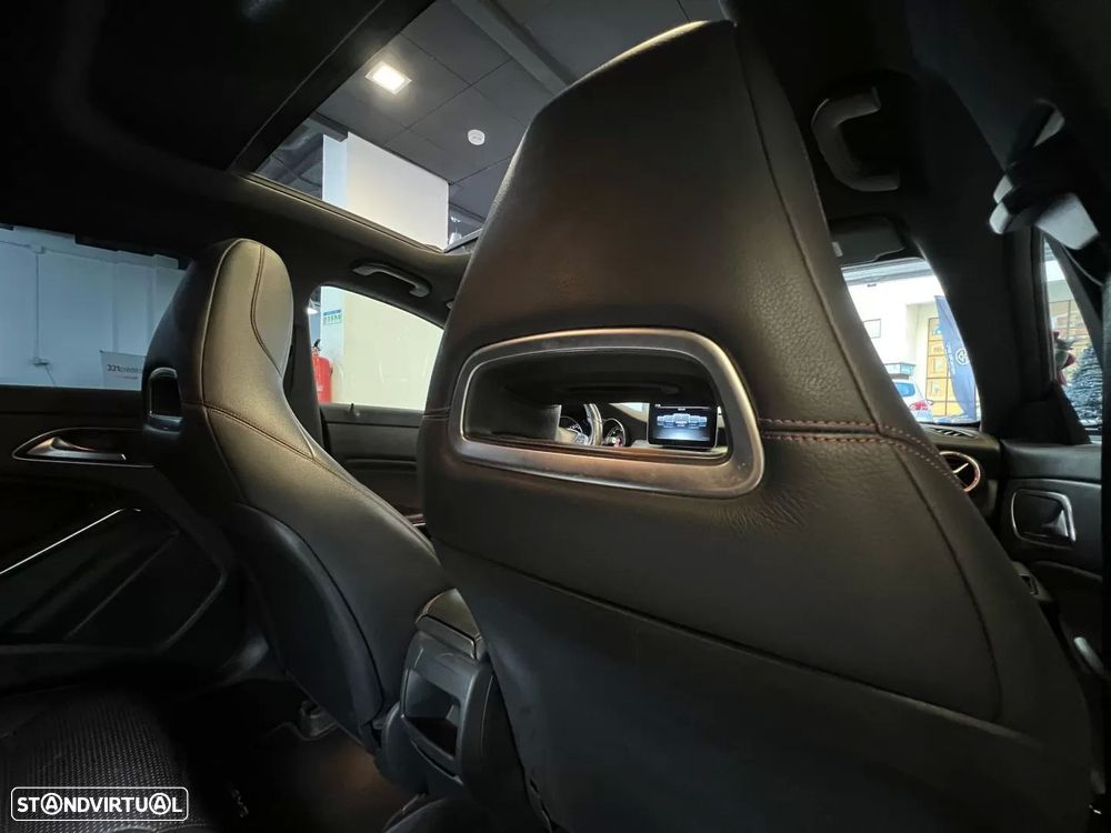 Mercedes-Benz CLA 200 d Shooting Brake AMG Line Aut. - 22