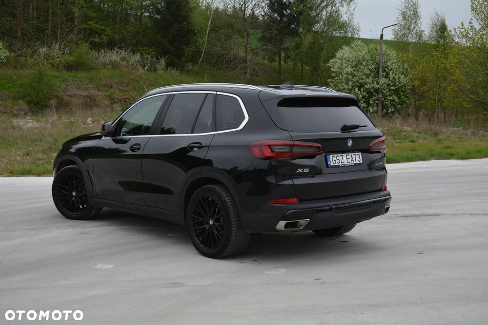 BMW X5 xDrive40i - 14