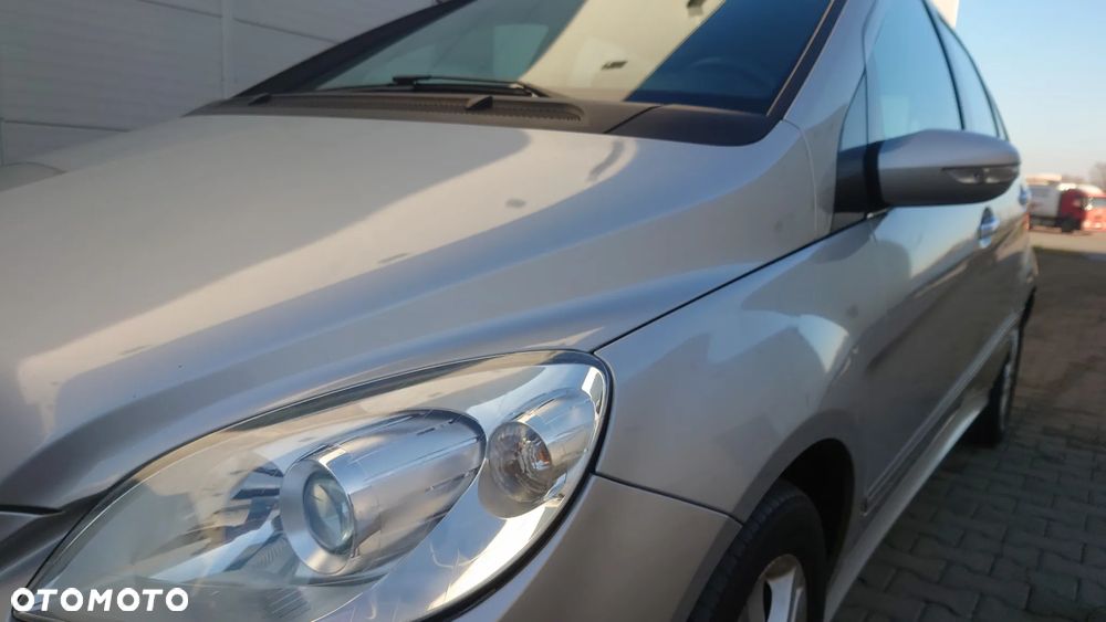 Mercedes-Benz Klasa B - 25