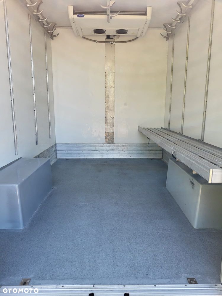 Fiat Ducato 2016r 2.3 JTD 130KM Izoterma Chłodnia Food Truck Sklep HAKI na mięso półki Mroźnia Agregat - 3