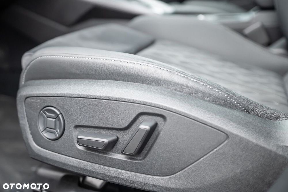 Audi A3 Sportback - 12