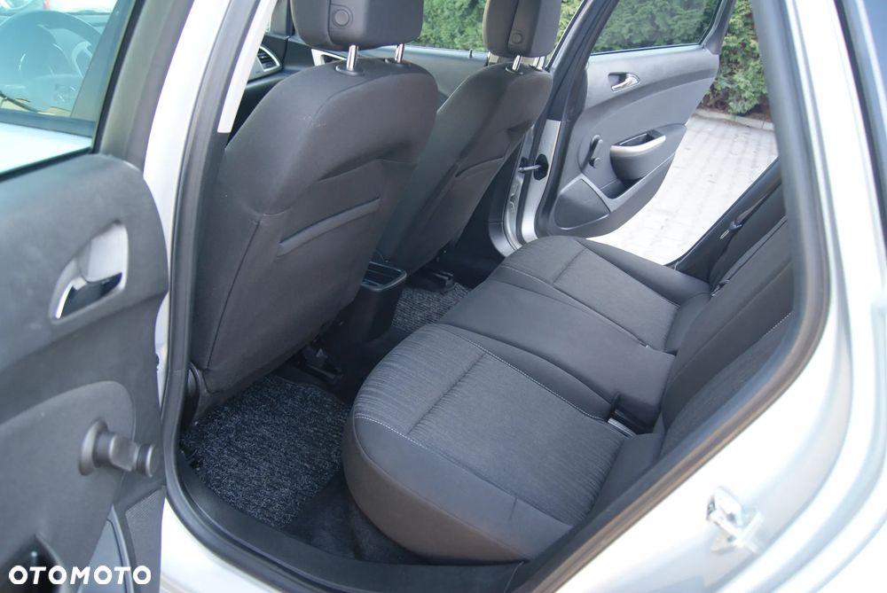 Opel Astra 1.4 ecoFLEX Cosmo - 16