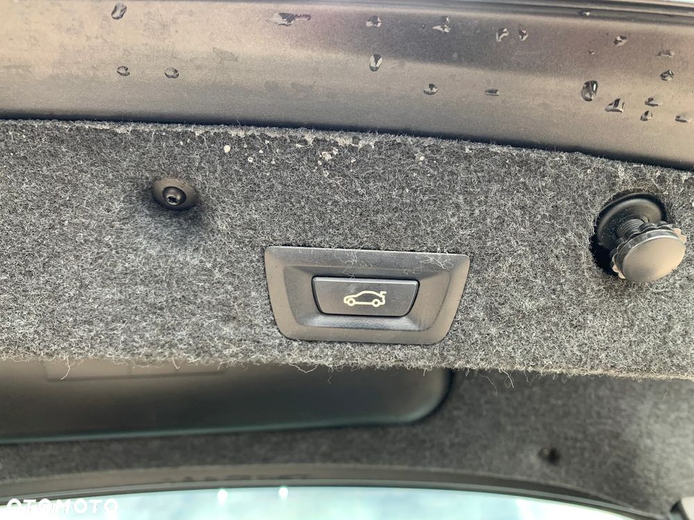 BMW Seria 5 525d - 21