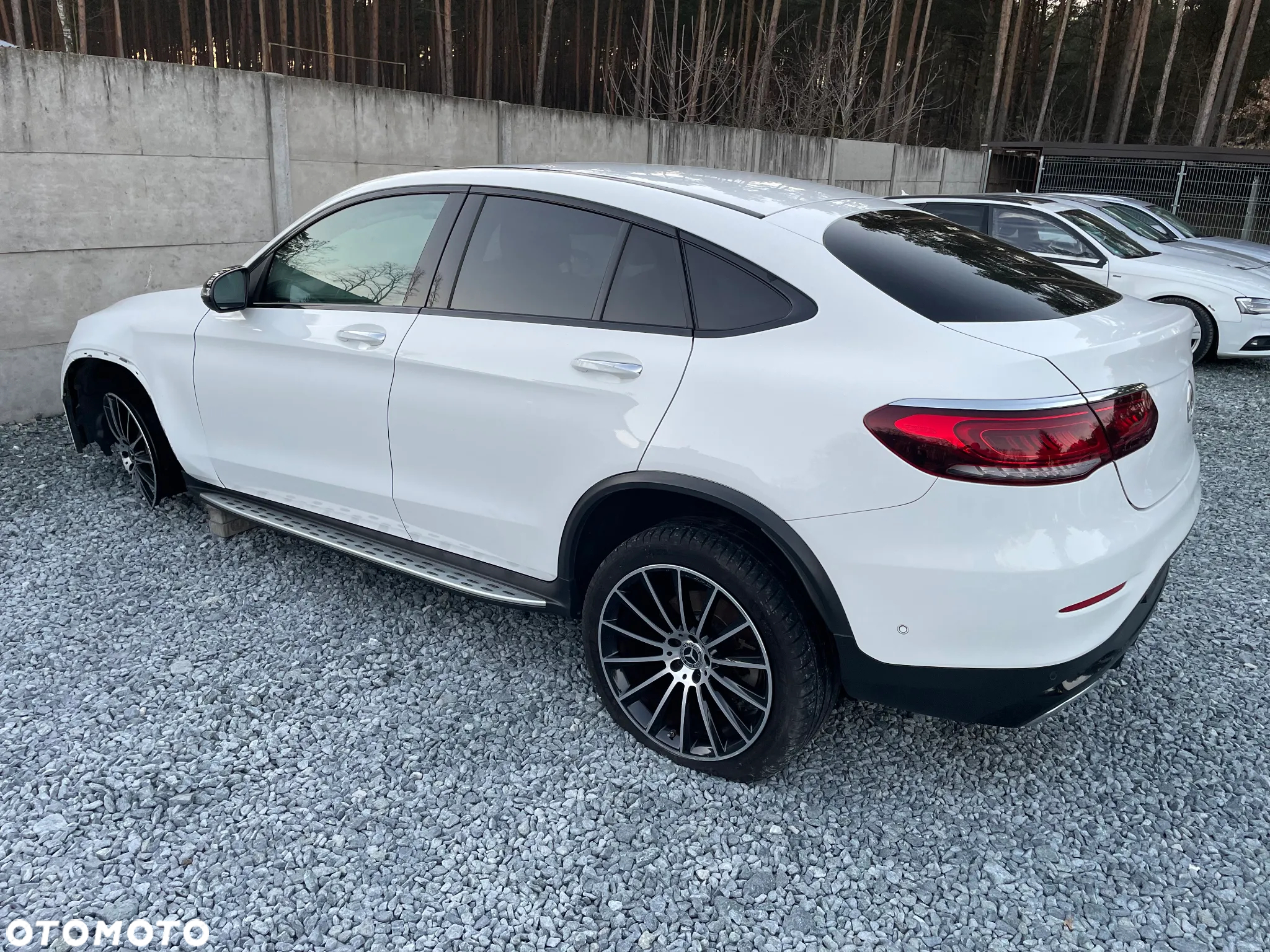 Mercedes-Benz GLC 220 d 4Matic 9G-TRONIC AMG Line - 4