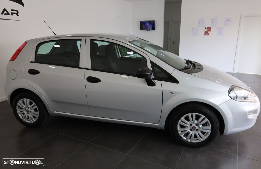 Fiat Punto 1.3 M-Jet Lounge S&S - 6