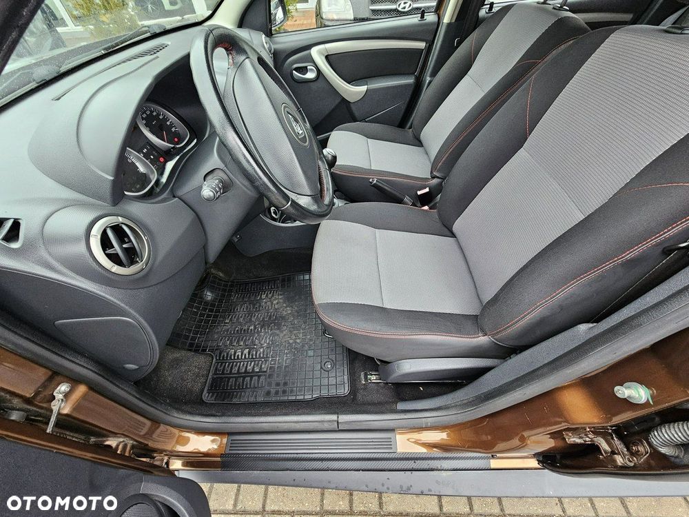 Dacia Duster 1.5 dCi Prestige 4WD - 29