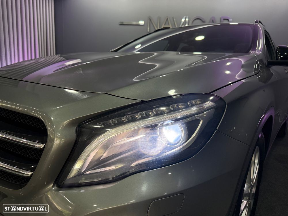 Mercedes-Benz GLA 180 (CDI) d 7G-DCT Urban - 12